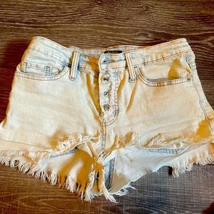 4 button- high waisted jean shorts